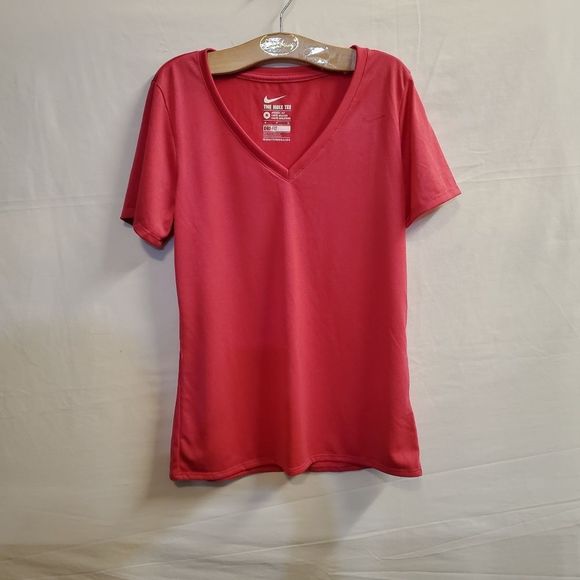 Nike Tops - The Nike Tee Dri-Fit